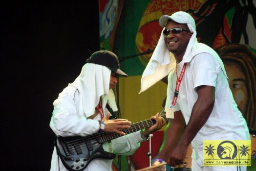 Mafia and Fluxie (Jam) Reggae Geel Festival - Belgien - 05. August 2006 (12).jpg